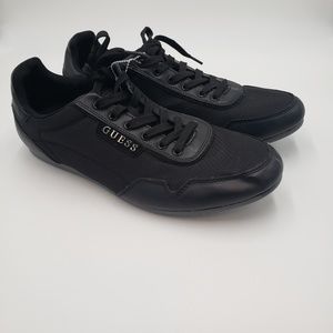 Guess Sneakers Mens size 11